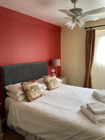 Hotel The Red Lion, Stretham Zewnętrze zdjęcie